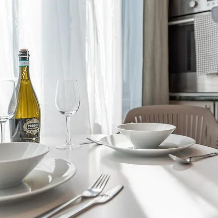 アパート Near Aupark *